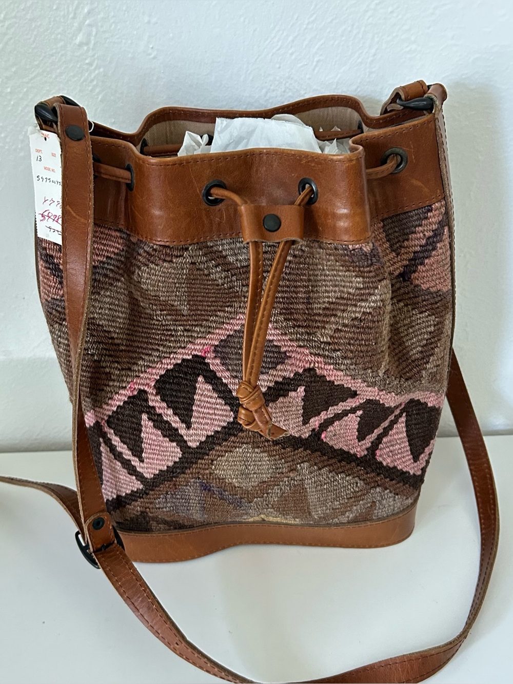 NWT -Stunning Kilim and Leather Vintage, Bucket Bag, Brown and Pink Pattern